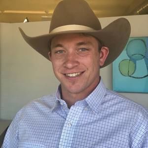 Meet your Posher, Leighton